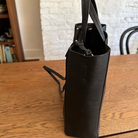 Celine Vertical Tote - Picture 3 of 6